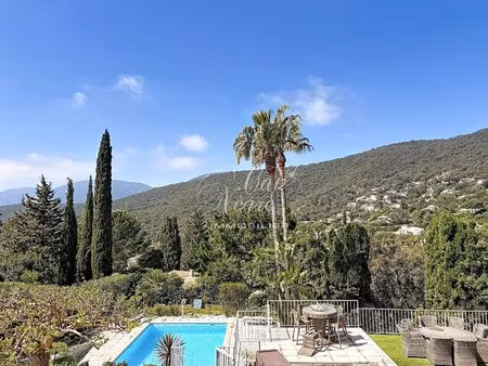 villa à rénover vue collines à vendre dans le domaine de bargiboua à la croix valmer -...