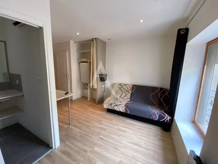 location appartement 1 pièce 17 m² à castelnaudary (11400)