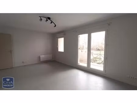 appartement à louer 1 pièce 33.47 m² - arpajon (91) - 570€