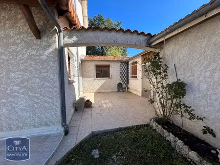 maison à louer 4 pièces 91.66 m² - ruelle-sur-touvre (16) - 808€