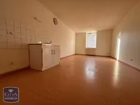 appartement à louer 2 pièces 55.17 m² - pont-de-veyle (01) - 573€