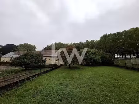 vente maison 12 pièces 300 m² à blois (41000)  159 000 €