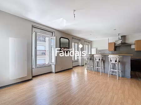 immeuble deux logements centre-ville isigny sur mer