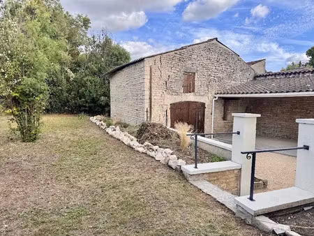 vente maison 5 pièces 132 m² à merignac (16200)  183 750 €