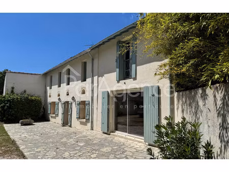 achat maison 7 pièces 205m² st palais sur mer 17420