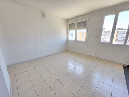 vente appartement 3 pièces 69 m² martigues (13500)