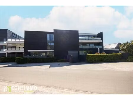 ruim appartement met 3 slaapkamers en groot terras in houthalen-oost