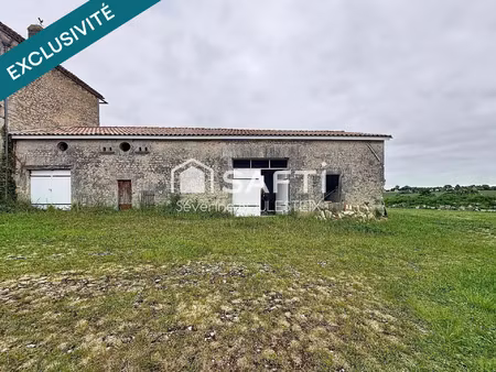 vente immeuble 130 m² balzac (16430)