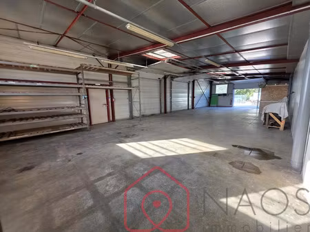 location immeuble 160 m² à sandillon (45640)