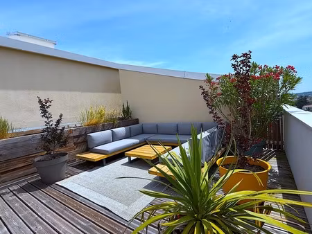 coup de cœur ! - t4 lumineux avec rooftop privatif et vue panoramique