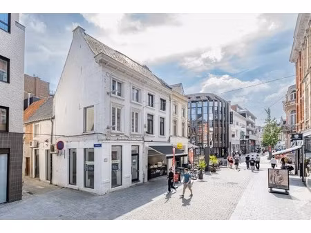 exclusief handelspand in hartje leuven