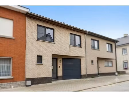 instapklare woning met 3 slaapkamers  zonnige tuin en rustige ligging!