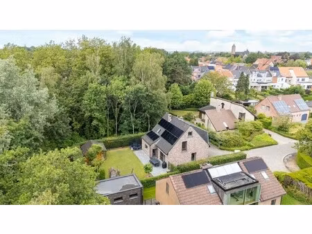 prachtige  energiezuinige gezinswoning (epc b) met 3 slaapkamers.
