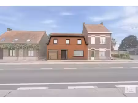 te renoveren woning / bouwgrond in zonnebeke