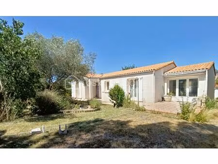 maison de 120 m² à saint-sulpice-de-royan