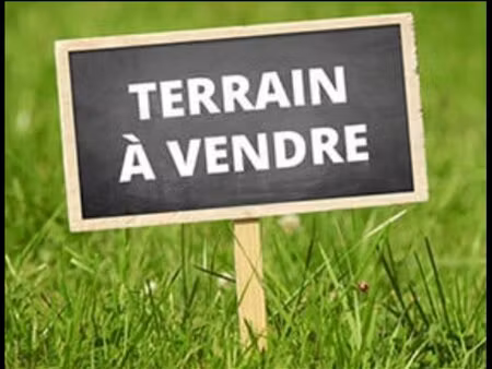 terrain constructible viabilisé de 400 m2  environnement calme et nature  clermont...