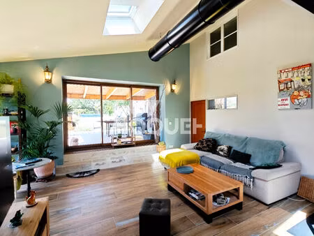 maison d'exception à vendre à la jarne - 7 pièces  piscine et charme authentique