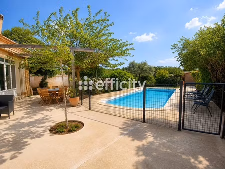 maison 8 pièces - 230 m²