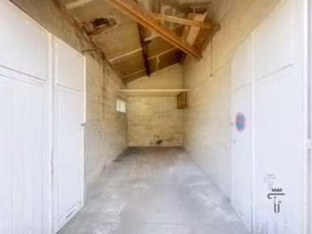 vente garage et parking à falaise (14700) : à vendre / 17m² falaise