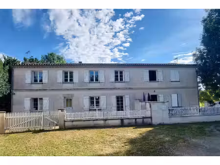 à saisir en urgence - maison ancienne