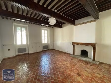 location local commercial carpentras 84200