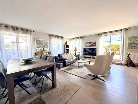 vente appartement 5 pièces 113 m2 à serris