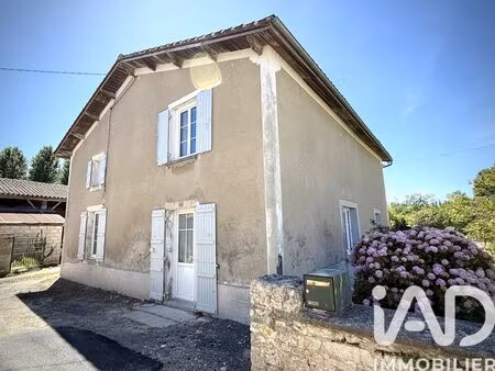 maison à brioux-sur-boutonne (79170)