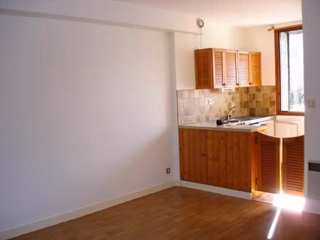 location appartement 1 pièce 23m² rennes 35000