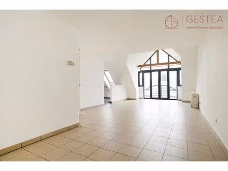 appartement à vendre à avenue sergent vrithoff 133 namur (vbe36699)