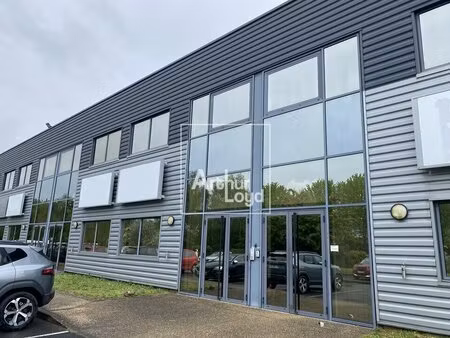 location local d'activités 455 m²