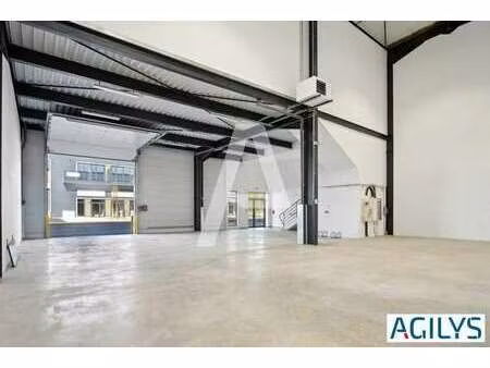 location local d’activités chalifert 77144 328m² à 3953m²