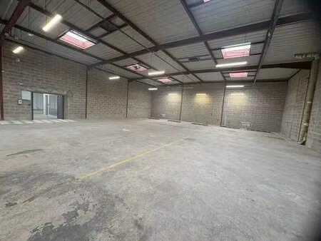 location entrepôt neuilly-sur-marne 93330 1730m²
