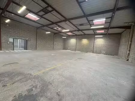 location local d’activités neuilly-sur-marne 93330 1730m²