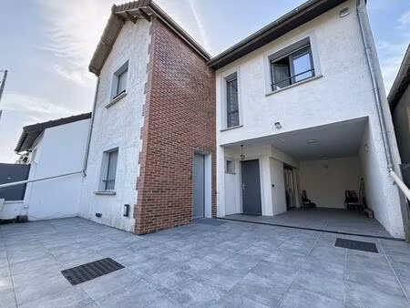 maison moderne à villejuif de 225 m2 avec 7 chambres