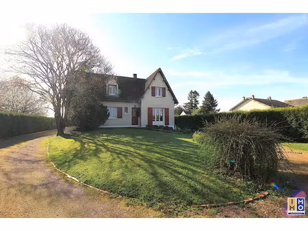 vente maison 6 pièces 146 m² à bourges (18000)  257 250 €