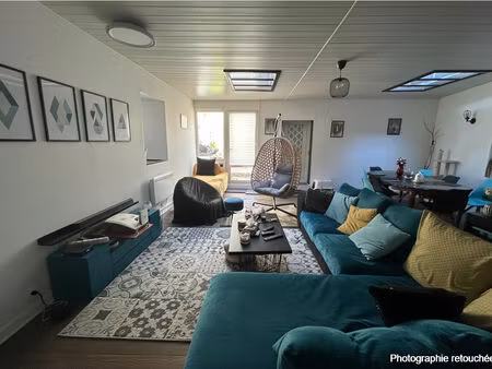 vente maison 7 pièces  165.00m²  villeneuve