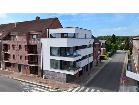 appartement te koop in maasmechelen met 2 slaapkamers