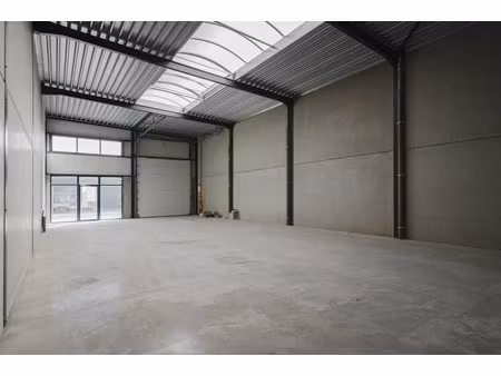 commercieel te koop in zwevegem