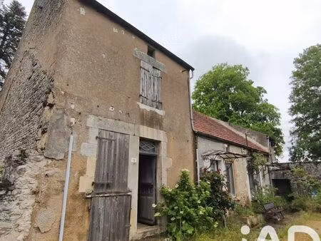 maison de village à châtel-gérard (89310)