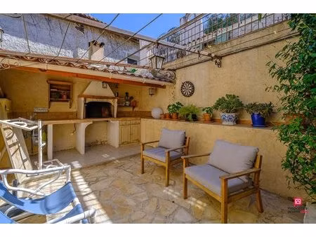 maison 5 pièce(s) 124 m2 avec piscine et stationnement