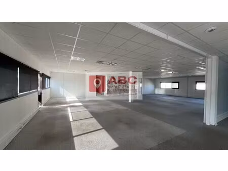 vente bureaux 985 m²