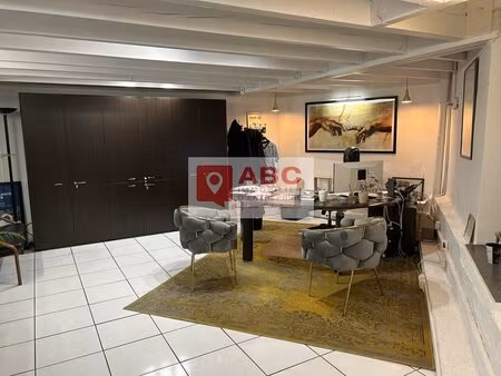 location bureaux 150 m²