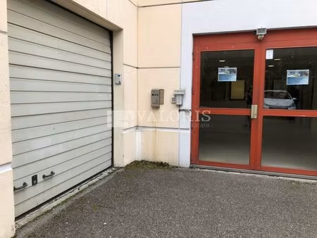 vente local d’activités dardilly 69570 283m²