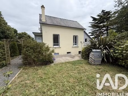 maison de ville à plounévez-moëdec (22810)