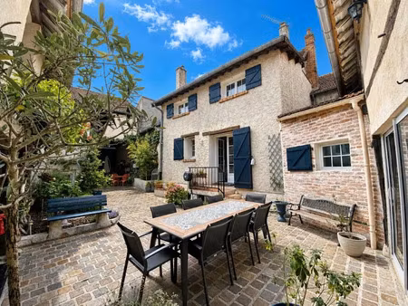 vente maison 6 pièces 233 m² à freneuse (78840)  327 000 €