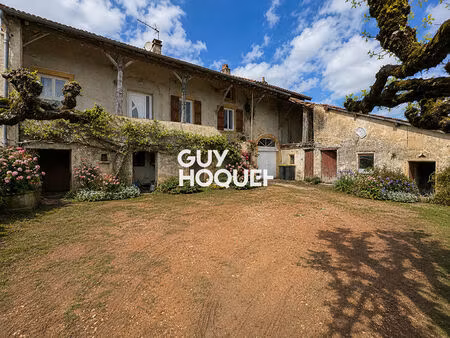 maison saint gengoux de scisse 7 pièce(s) 136.94 m2