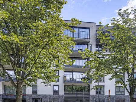 appartement à vendre à vervloesemstraat 152 woluwe-saint-lambert (rbw25598)