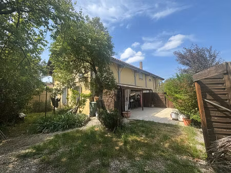 vente immeuble 13 pièces  300.00m²  carcassonne