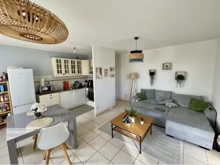 charmant t2 avec balcon et parking à montpellier