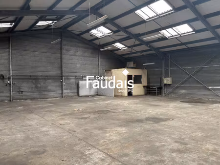 achat local commercial 477m² st lo 50000